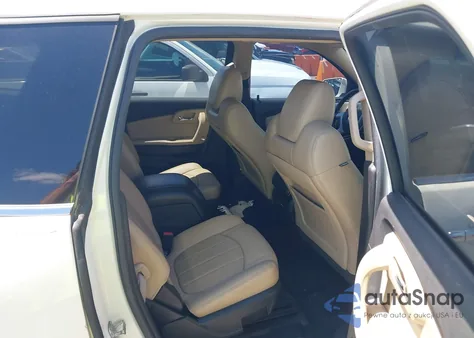 2011 Chevrolet Traverse Ltz z USA, uszkodzony, nr VIN 1GNKRLED0BJ179902